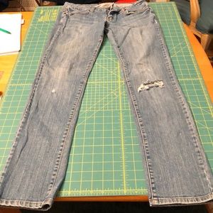 Distressed Forever21 Skinny Jeans